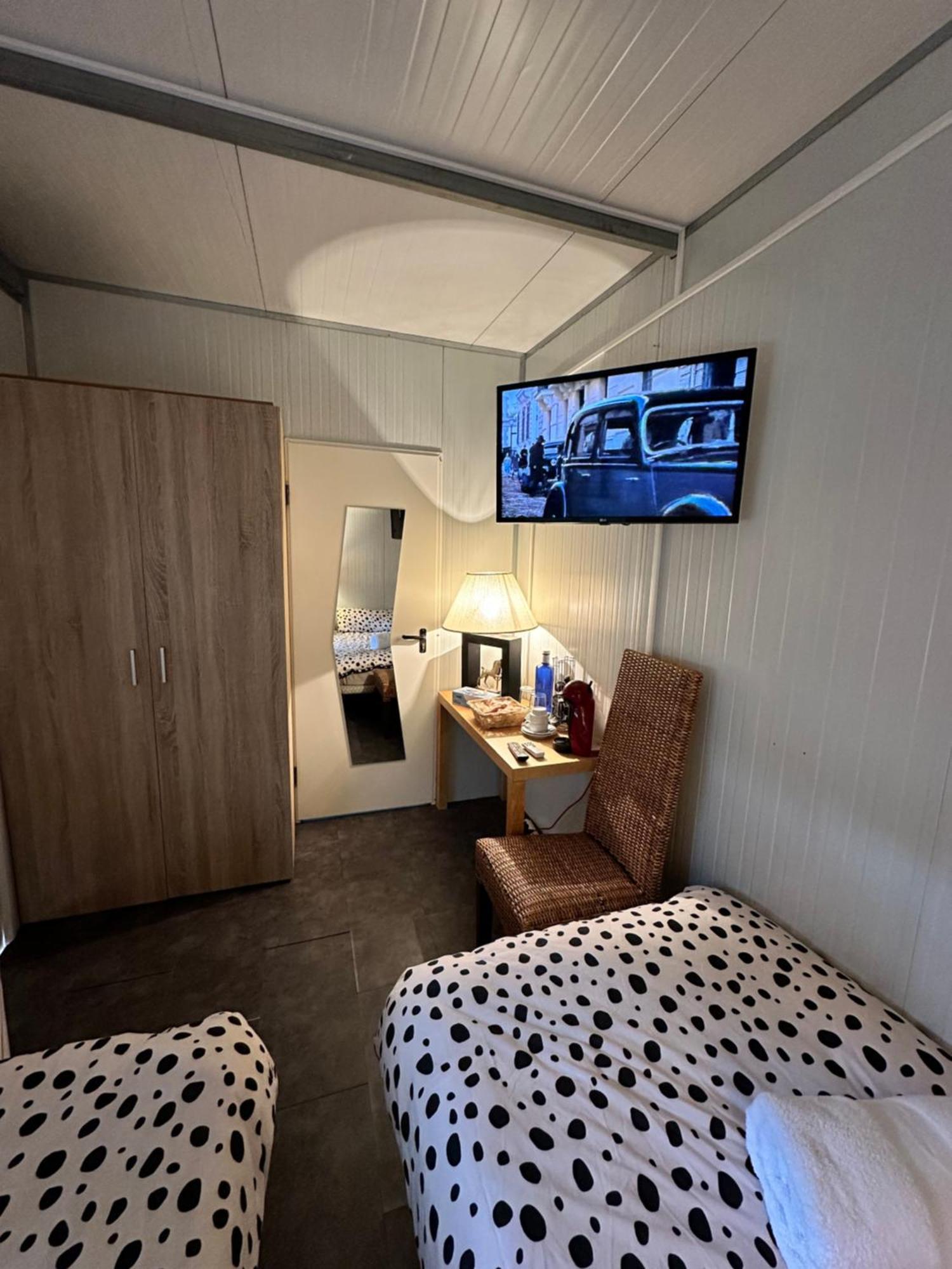 Bungalow Golosina Torrelaguna Eksteriør billede
